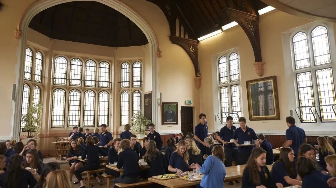 The Leys | 剑桥市中心的老牌私校,共享剑桥大学资源,霍金之子的母校 The Leys | 剑桥市中心的老牌私校,共享剑桥大学资源,霍金之子的母校