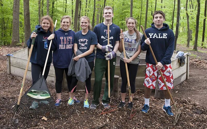 美高科学课能多有趣？古生物、造船、破案…课程深度直逼大学！