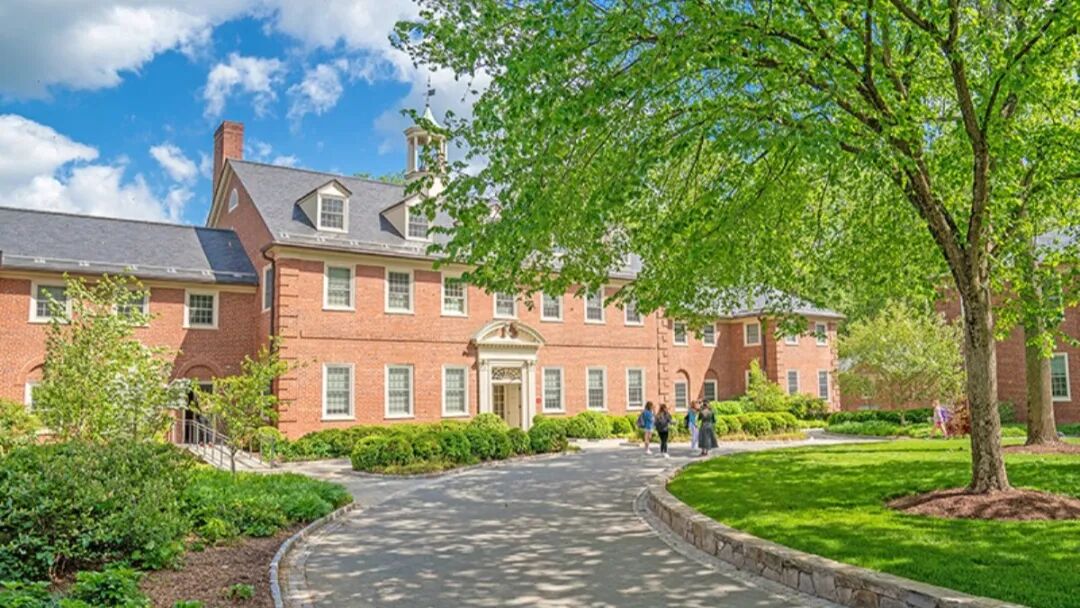 突破性别限制：单性别美高如何为学生提供独特的教育体验