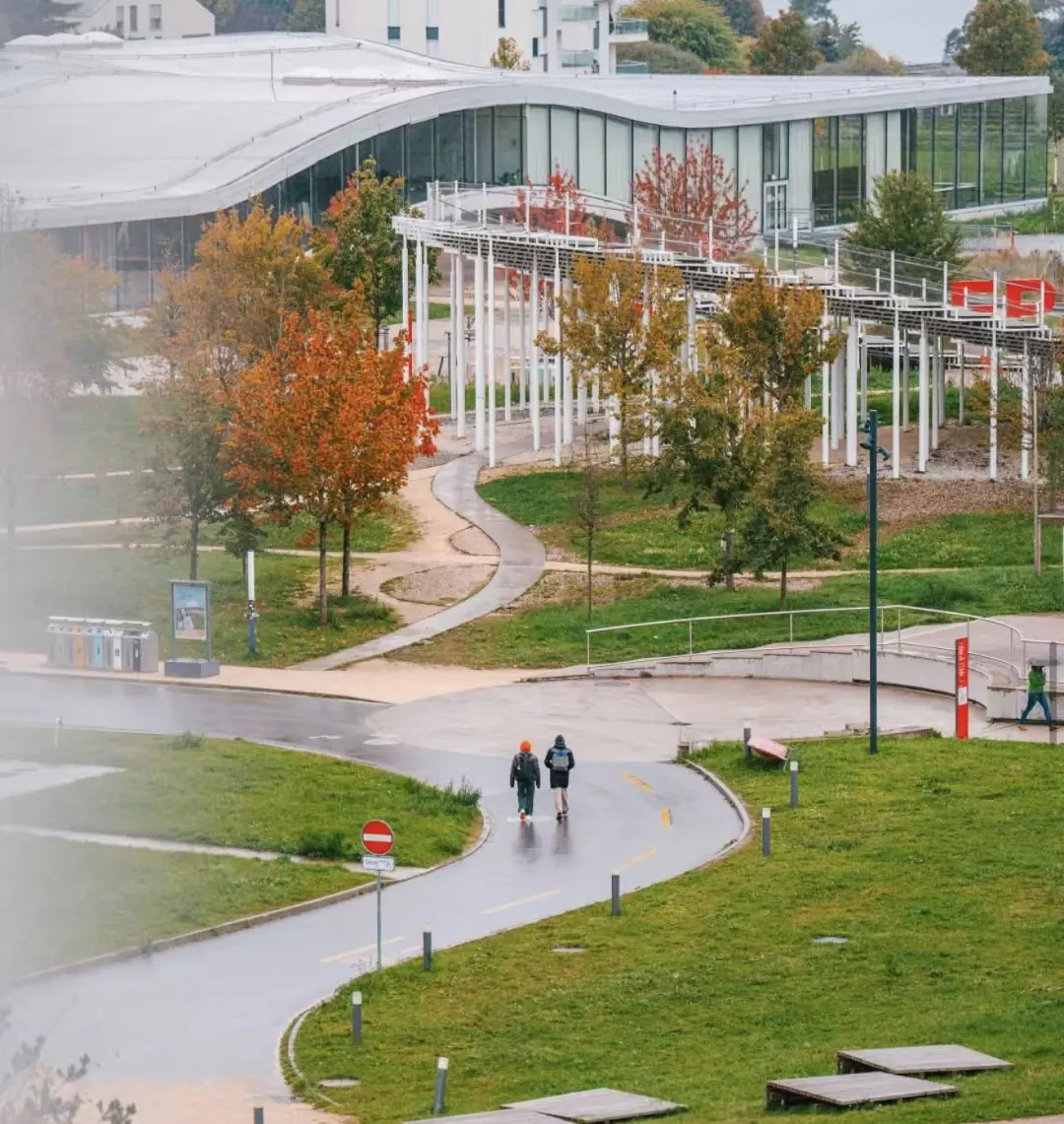 瑞士留学 | QS 22 洛桑联邦理工学院 26fall 申请指南:“从山脚走向山巅” 既仰望星空,也脚踏实地。 瑞士留学 | QS 22 洛桑联邦理工学院 26fall 申请指南:“从山脚走向山巅” 既仰望星空,也脚踏实地。