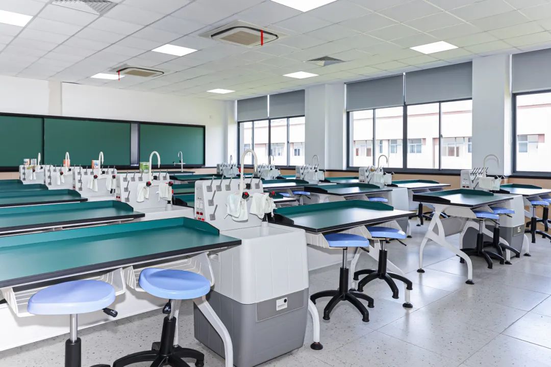 上海国际学校 | 2026年浦华曜ONE春招生简章! 上海国际学校 | 2026年浦华曜ONE春招生简章!