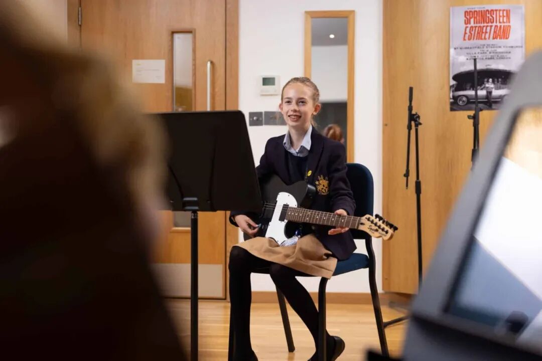 Eastbourne College|Tatler评为全英最佳校园设施的顶级寄宿名校,学术领先,网球闻名 Eastbourne College|Tatler评为全英最佳校园设施的顶级寄宿名校,学术领先,网球闻名