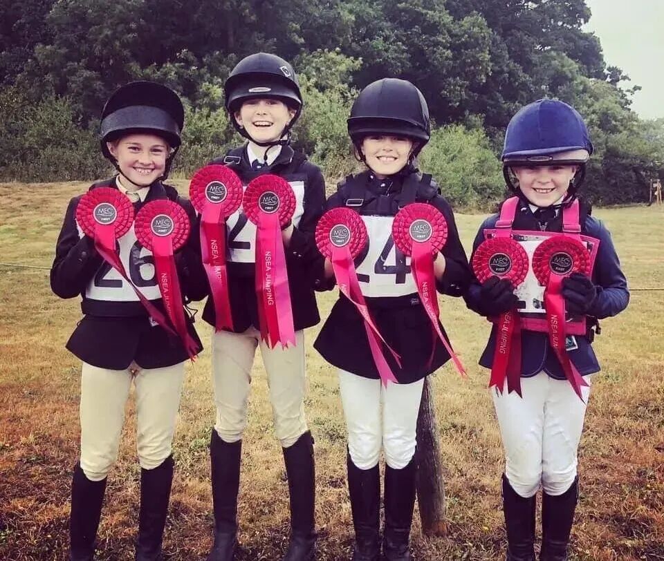 Stonar School|英国STEM强校,以专业马术课程闻名,开设独特的飞行俱乐部 Stonar School|英国STEM强校,以专业马术课程闻名,开设独特的飞行俱乐部