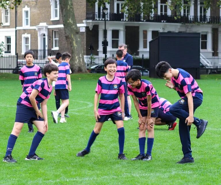 英国低龄留学第二年:为什么孩子反而更想家了? 英国低龄留学第二年:为什么孩子反而更想家了?