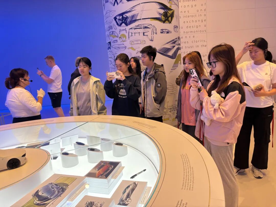 阿思丹国际菁英计划报名中！英欧澳新日五大项目地任你选，有机会获得UCAS 认证 buff！