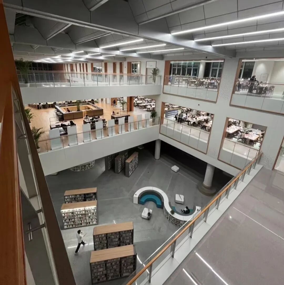 上海外国语大学贤达经济人文学院SQA3+1春季班/秋季班2026招生简章 上海外国语大学贤达经济人文学院SQA3+1春季班/秋季班2026招生简章