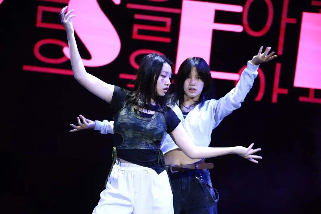 升入初中后的八大变化!看德闳成长支持体系如何帮助孩子顺利度过小升初 升入初中后的八大变化!看德闳成长支持体系如何帮助孩子顺利度过小升初