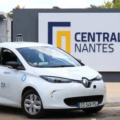 南特中央理工学院5年制硕博项目:控制与机器人学 - 高级机器人技术方向