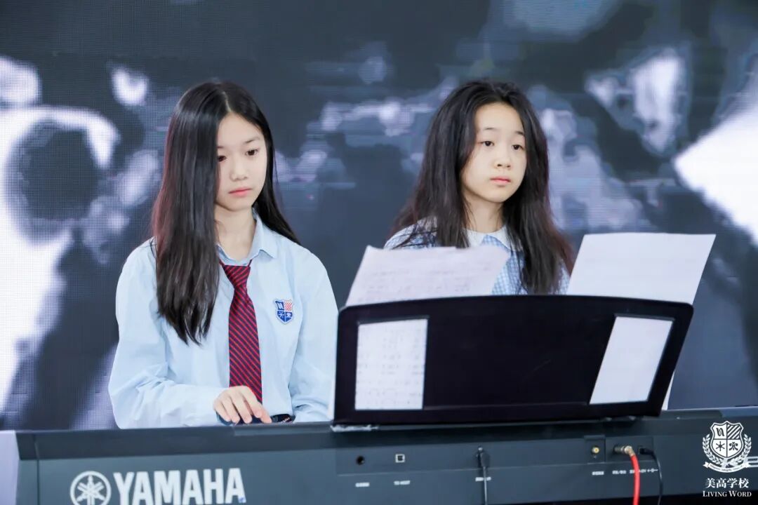 与贝多芬一起上LWS美高钢琴课:揭秘美高钢琴课的“顶配”资源与合奏理念 与贝多芬一起上LWS美高钢琴课:揭秘美高钢琴课的“顶配”资源与合奏理念