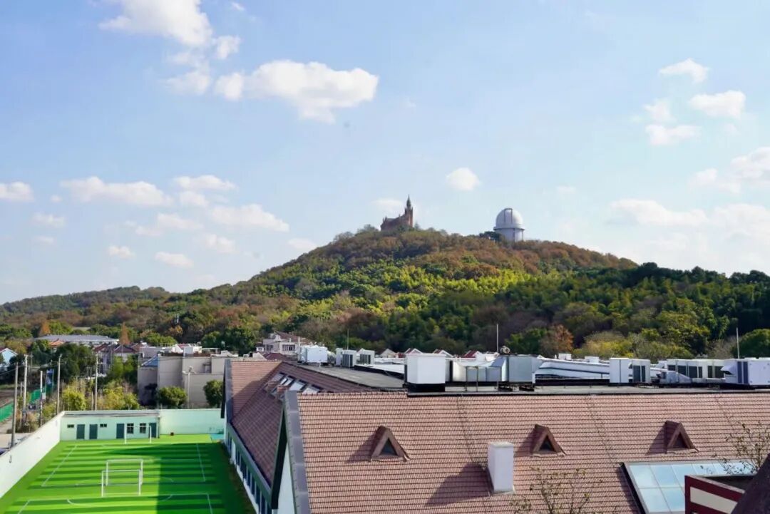 Leighton | 上海励滕伯克曼2026年春季招生简章 Leighton | 上海励滕伯克曼2026年春季招生简章