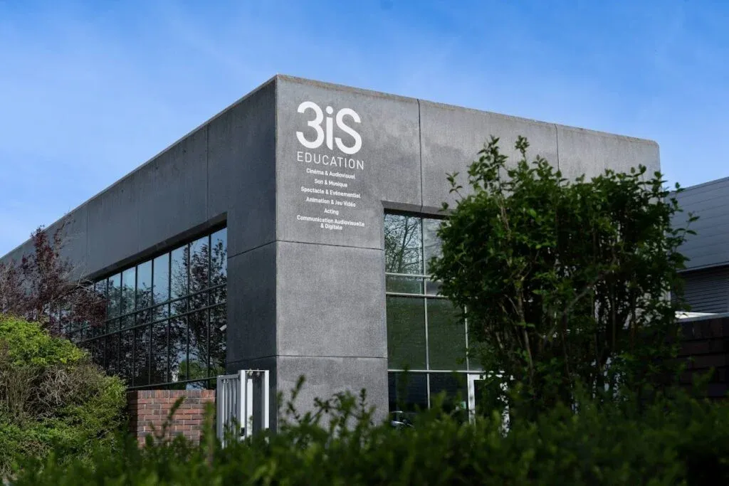 3iS法国国际音像学院英授项目:2年制硕士电影制作 - 巴黎校区 3iS法国国际音像学院英授项目:2年制硕士电影制作 - 巴黎校区