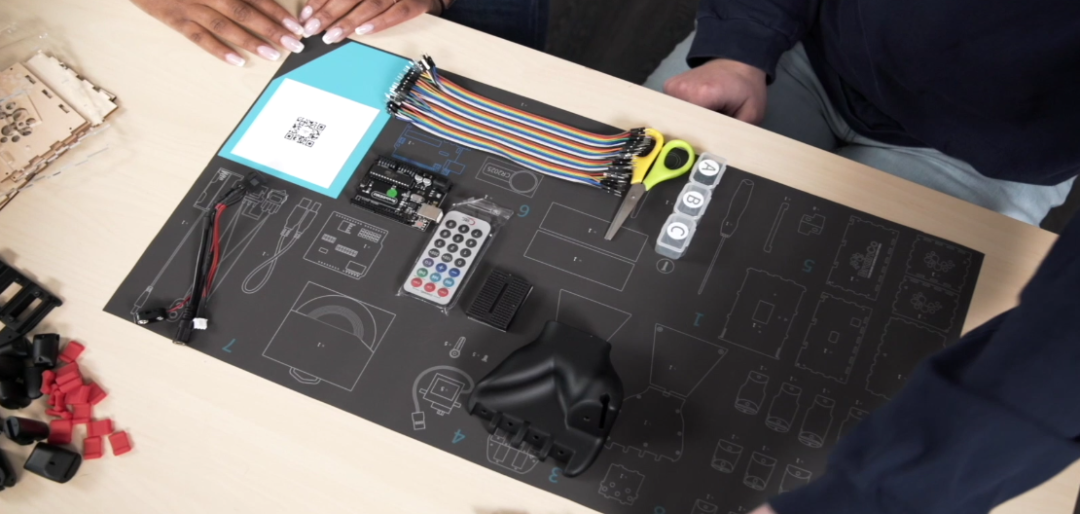 【专业实践】BrainCo 脑机接口与人工智能仿生手