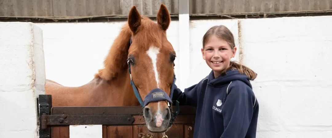 Stonar School|英国STEM强校,以专业马术课程闻名,开设独特的飞行俱乐部 Stonar School|英国STEM强校,以专业马术课程闻名,开设独特的飞行俱乐部