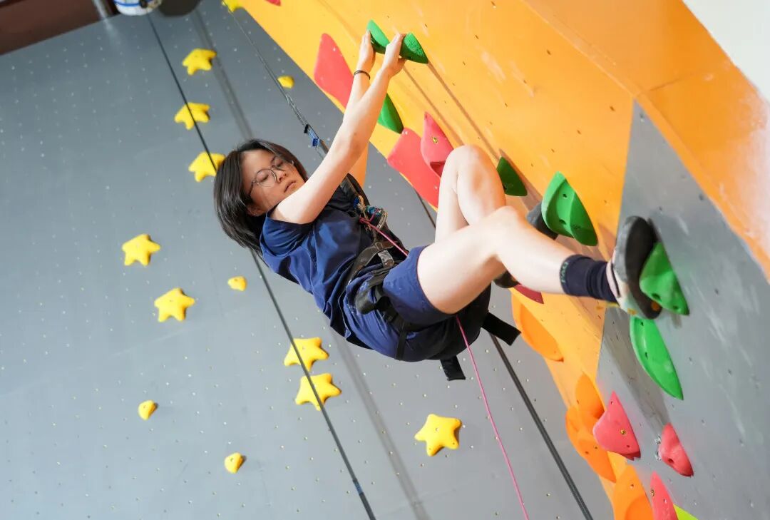 2026上海包玉刚实验学校招生简章