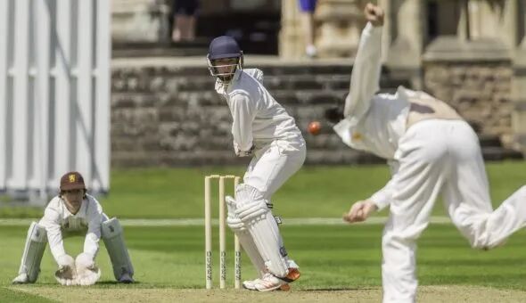 Clifton College | 诺贝尔奖获得者的摇篮,学术和体育全英领先 Clifton College | 诺贝尔奖获得者的摇篮,学术和体育全英领先