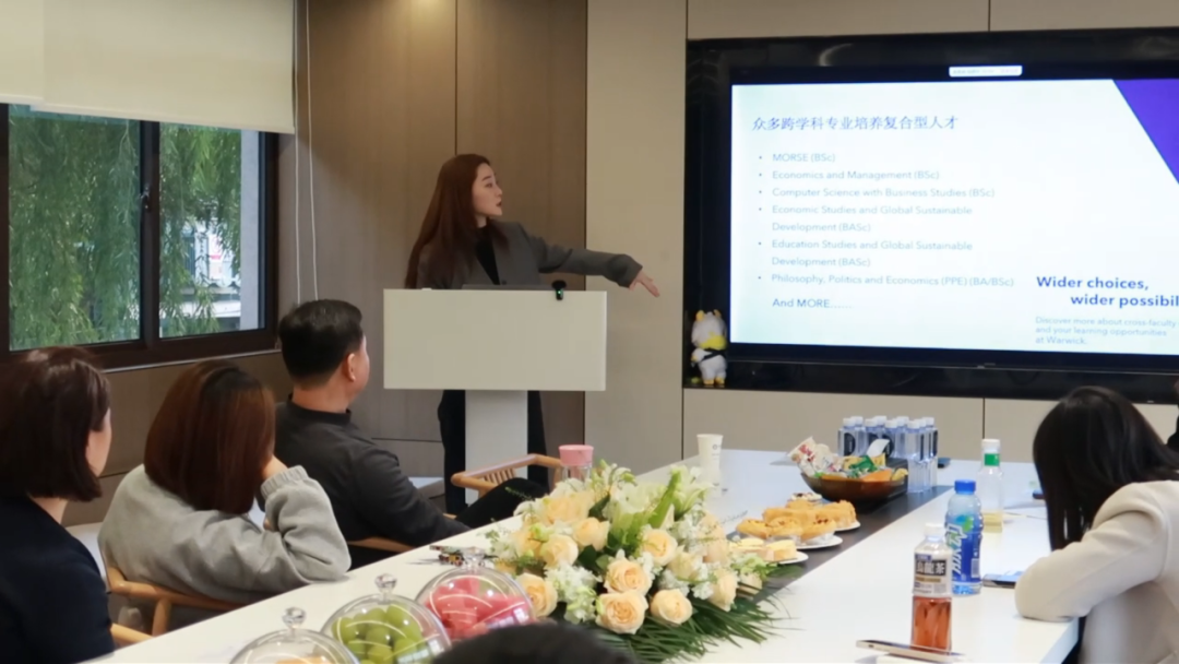 华威大学招生官亲临科桥，揭秘名校申请策略！