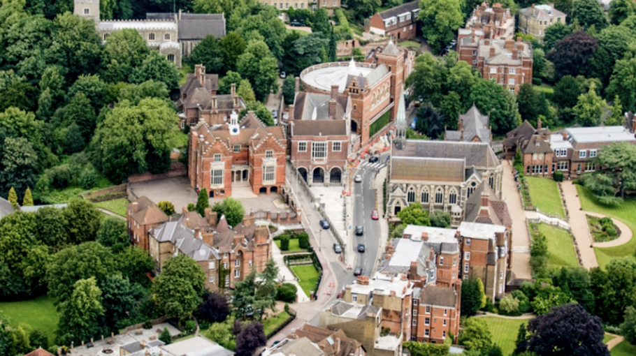 申请池不变！英高学生凭什么在英本申请中更吃香？