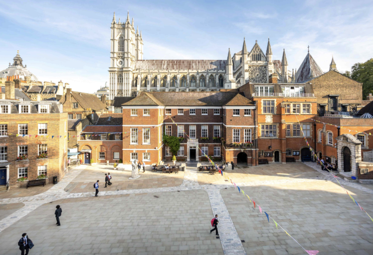 2025/26 最贵英国私校 Top 10：全面涨价后的最新天花板，到底贵在哪里？