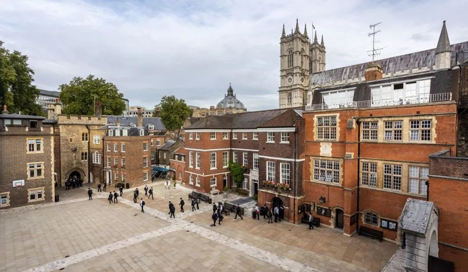 申请池不变！英高学生凭什么在英本申请中更吃香？