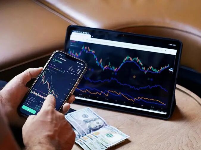 香港名校课程寒假档期限时锁定:港大/港科大/港理工热报中! 香港名校课程寒假档期限时锁定:港大/港科大/港理工热报中!