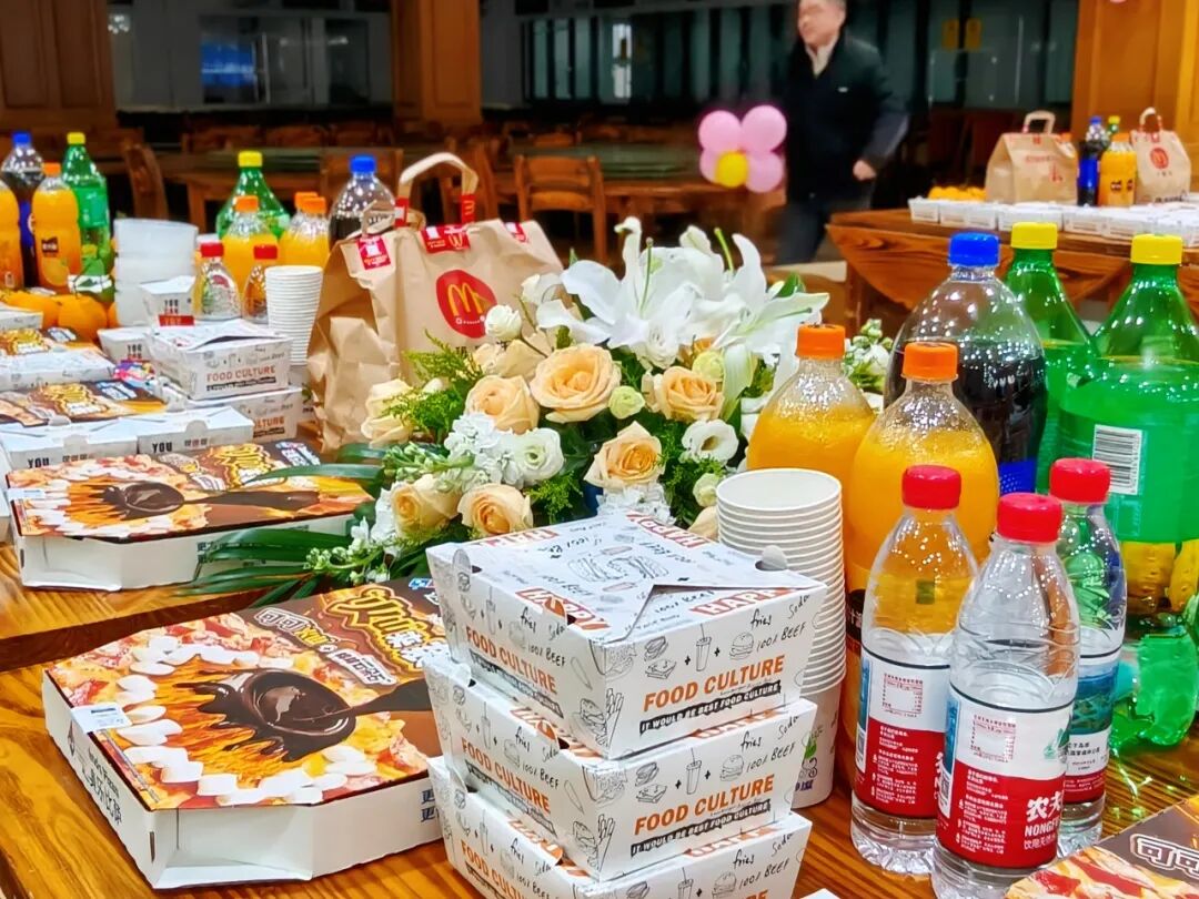 音舞燃情，毕业序章——上海凯文英领学校毕业典礼暨新年音乐会