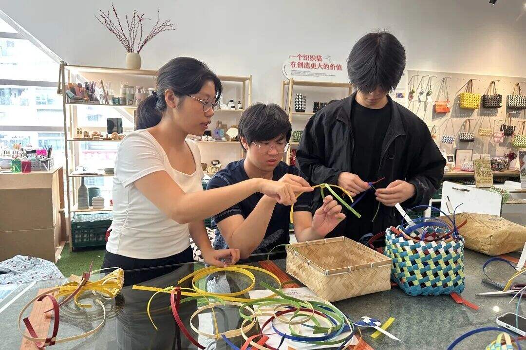 【实地研究+3500字论文发表】商科专题 | 数字经济时代下实体门店可持续商业模式考察 【实地研究+3500字论文发表】商科专题 | 数字经济时代下实体门店可持续商业模式考察