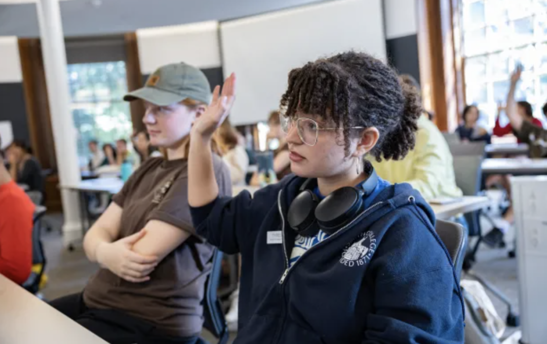 2026｜想进Caltech、MIT？史密斯学院精英夏校开申！MIT亲女儿，专注培养女科学家！