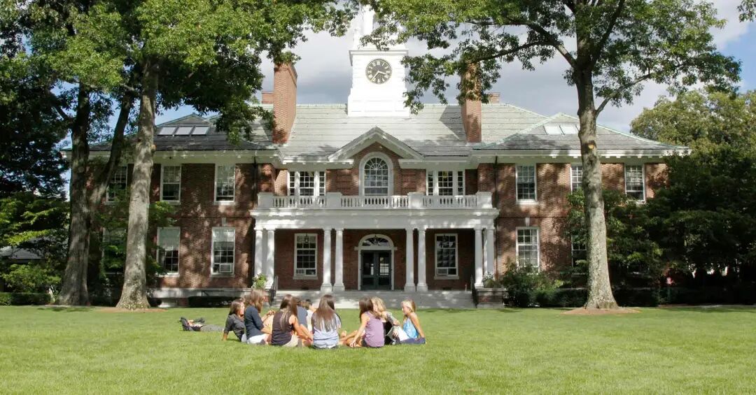 “背靠哈佛好乘凉”——五所「哈佛优选」生源校大公开！