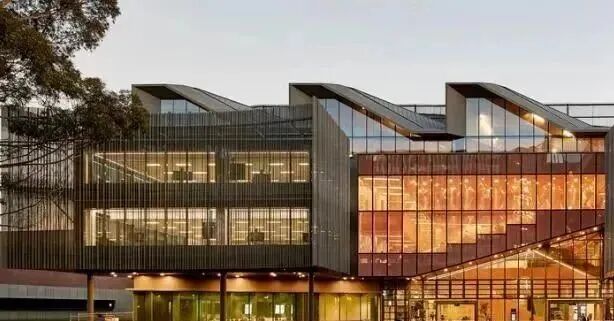 解锁澳洲莫纳什大学:八大名校中唯一“三桂冠”认证的商科强者! 解锁澳洲莫纳什大学:八大名校中唯一“三桂冠”认证的商科强者!