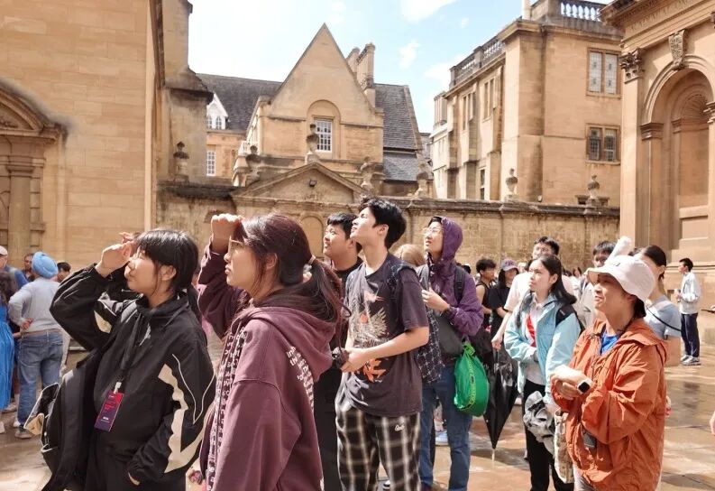 左手LSE，右手剑桥：LSE经济学挑战将两大顶尖名校学术体验收入囊中