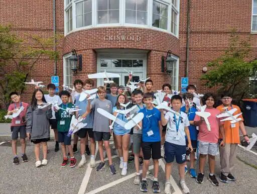 耶鲁“后花园”,美国寄宿高中排名第一:霍奇基斯中学夏校! 耶鲁“后花园”,美国寄宿高中排名第一:霍奇基斯中学夏校!