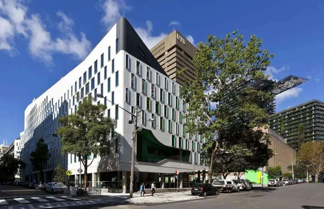 2026年上海大学悉尼工商学院IUP项目和悉尼科技大学学士学位项目招生简章公布! 2026年上海大学悉尼工商学院IUP项目和悉尼科技大学学士学位项目招生简章公布!