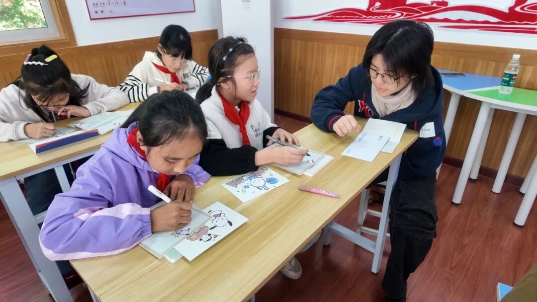 数字之桥,情暖林山——记耀中浦西学子衢州支教行 数字之桥,情暖林山——记耀中浦西学子衢州支教行