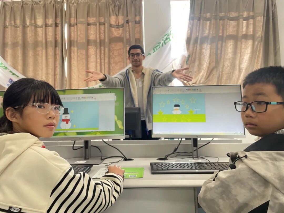 数字之桥,情暖林山——记耀中浦西学子衢州支教行 数字之桥,情暖林山——记耀中浦西学子衢州支教行