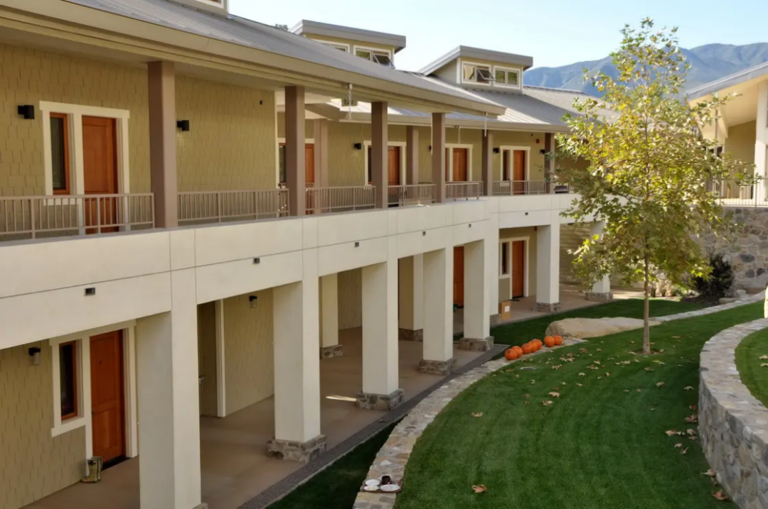 美高推荐｜The Thacher School 撒切尔学校-加州马术强校