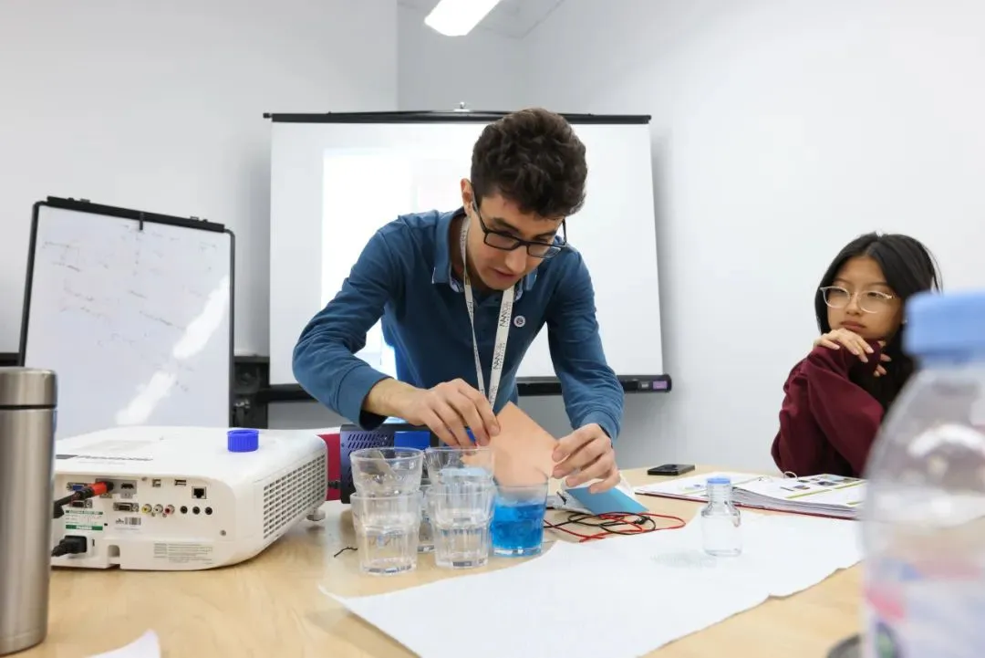 剑桥大学官方夏校：孩子冲刺牛剑的利器！