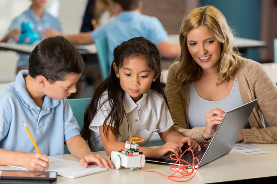 NAIS 2025 独立学校健康报告：学费、教学质量与竞争态势全面更新