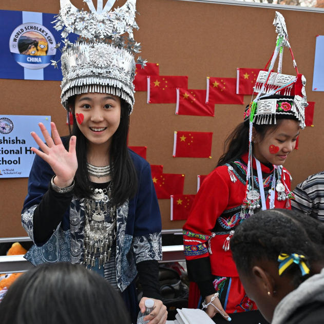 羊驼Pwaarty由此进！2026世界学者杯全球轮上海站火热报名中！更有超大羊驼玩偶等你来认领~