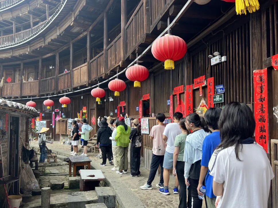 春节后寒假志愿者：福建乡村儿童跨学科创新课堂