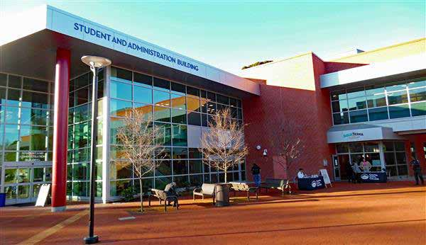 美国公立校系列｜Middle College High School：高中与社区大学融合的升学通道型公立学校