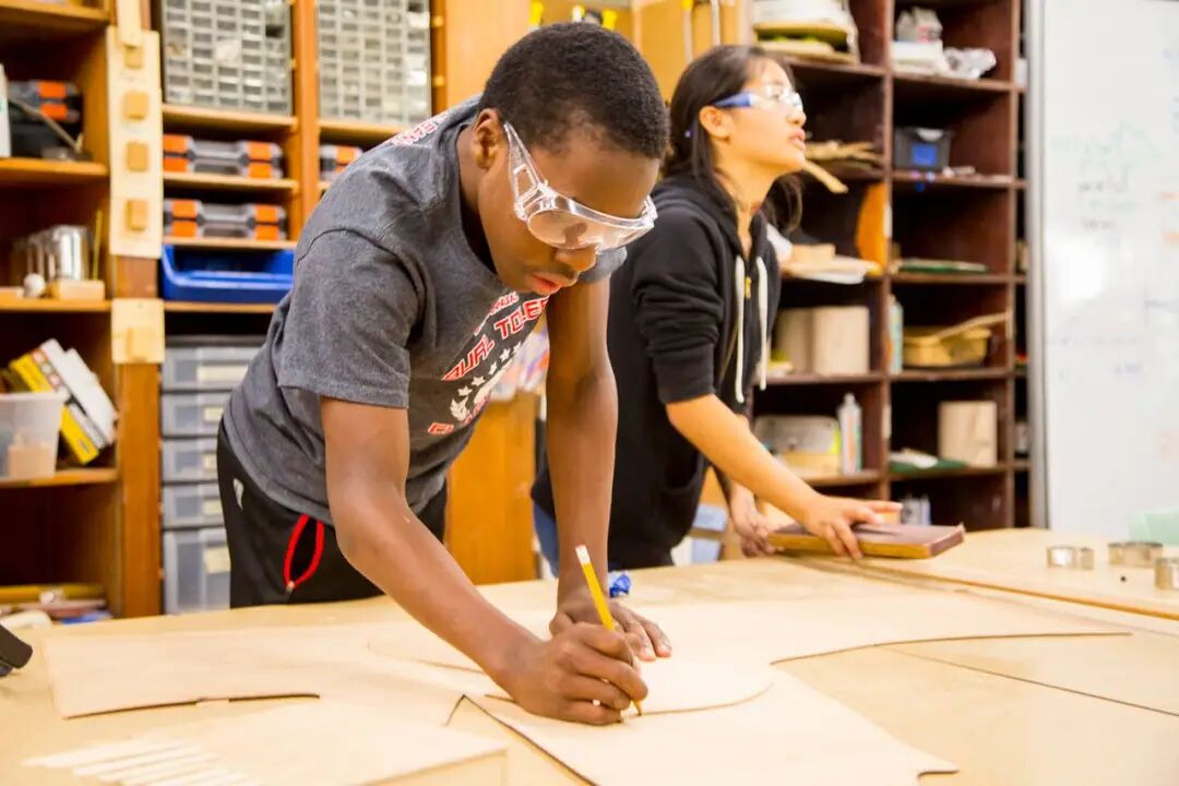 美国高中 | 湾区圣多明尼哥学校,加州最悠久寄宿学校,全美K-12高中位列#26,重视STEAM,体育和音乐出色,50%毕业生升读美国Top50大学 美国高中 | 湾区圣多明尼哥学校,加州最悠久寄宿学校,全美K-12高中位列#26,重视STEAM,体育和音乐出色,50%毕业生升读美国Top50大学