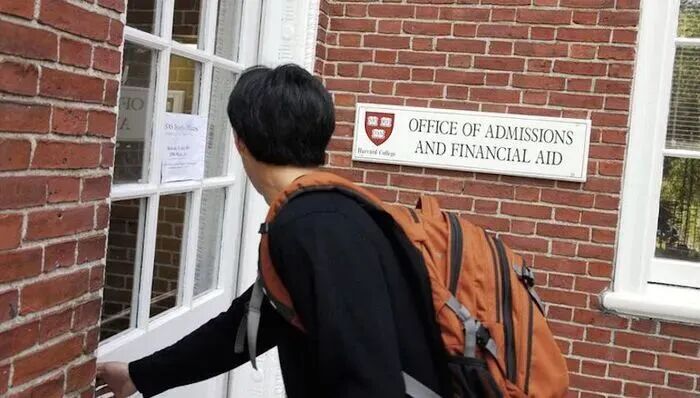 “我因为漏看邮件错过哈佛offer”，提交完申请还没万事大吉，这些事必须做到位！