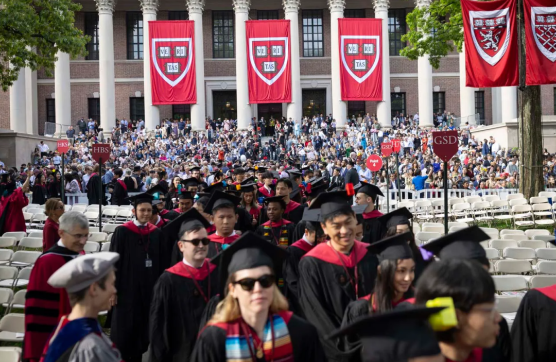 2026哈佛夏校开启申请!沉浸式体验常春藤教育,解锁青年领袖力! 2026哈佛夏校开启申请!沉浸式体验常春藤教育,解锁青年领袖力!