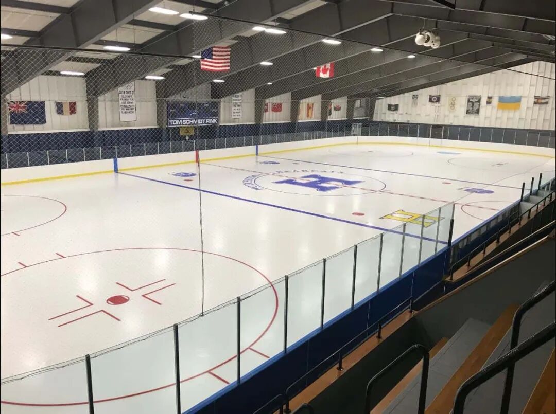 高中校园卷过大学！顶尖寄宿美高的“神级设施”有多离谱？