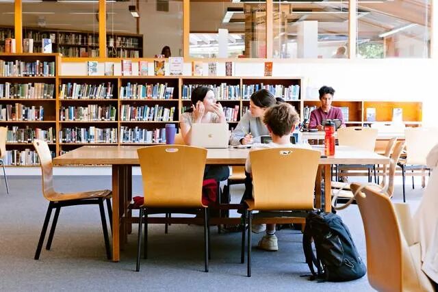 美国高中 | 湾区圣多明尼哥学校,加州最悠久寄宿学校,全美K-12高中位列#26,重视STEAM,体育和音乐出色,50%毕业生升读美国Top50大学 美国高中 | 湾区圣多明尼哥学校,加州最悠久寄宿学校,全美K-12高中位列#26,重视STEAM,体育和音乐出色,50%毕业生升读美国Top50大学