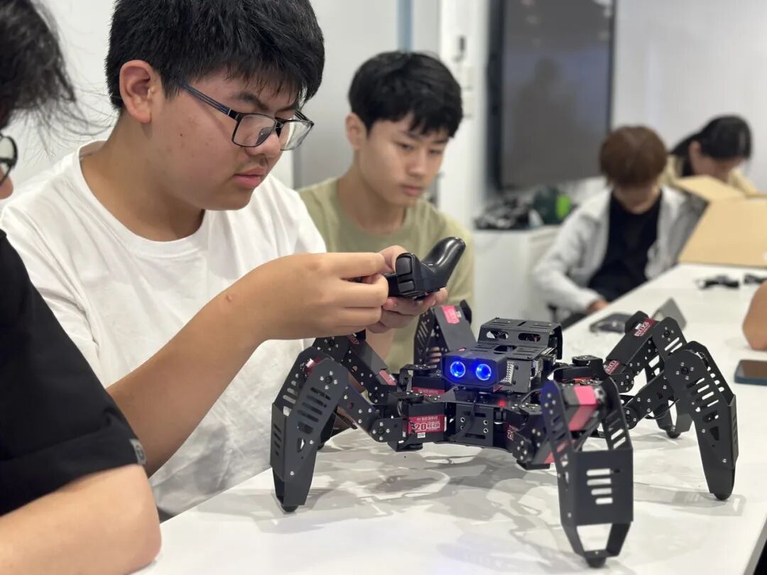 仅剩个位数：港大/港科大/港理工火热报名！