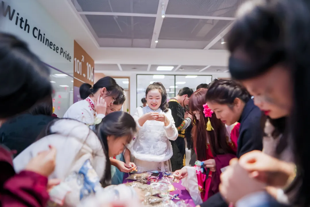 成都公办国际部｜成都七中国际部2026学年招生简章！2月1日开放日报名中！