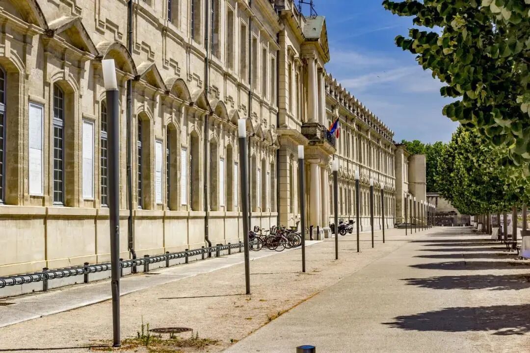 法媒评选法国最美高校！法国人心中最美的大学Top 10究竟是哪所？