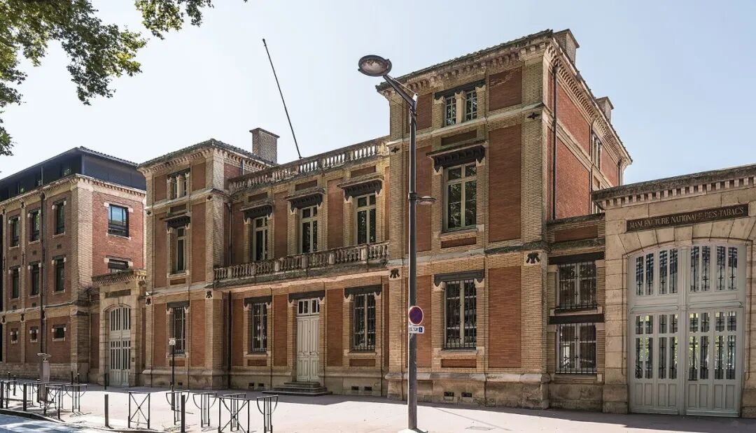 法媒评选法国最美高校！法国人心中最美的大学Top 10究竟是哪所？