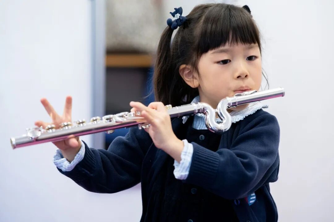 Knightsbridge School | 伦敦顶尖预备小学,全方位语言支持与学术成长摇篮 Knightsbridge School | 伦敦顶尖预备小学,全方位语言支持与学术成长摇篮